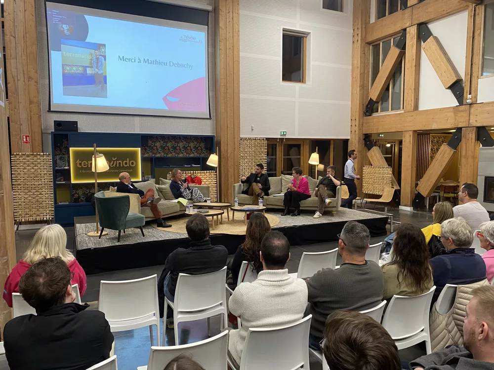 deroulement-conference-mathieu-debuchy